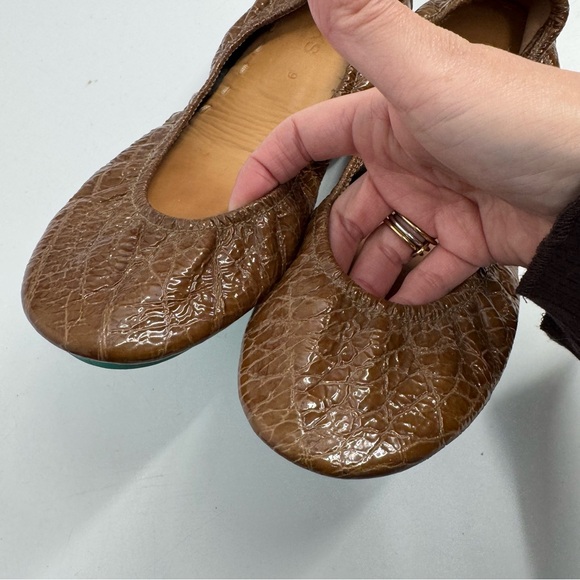 Tieks SIENNA BROWN CROC ballet flat - Picture 6 of 12